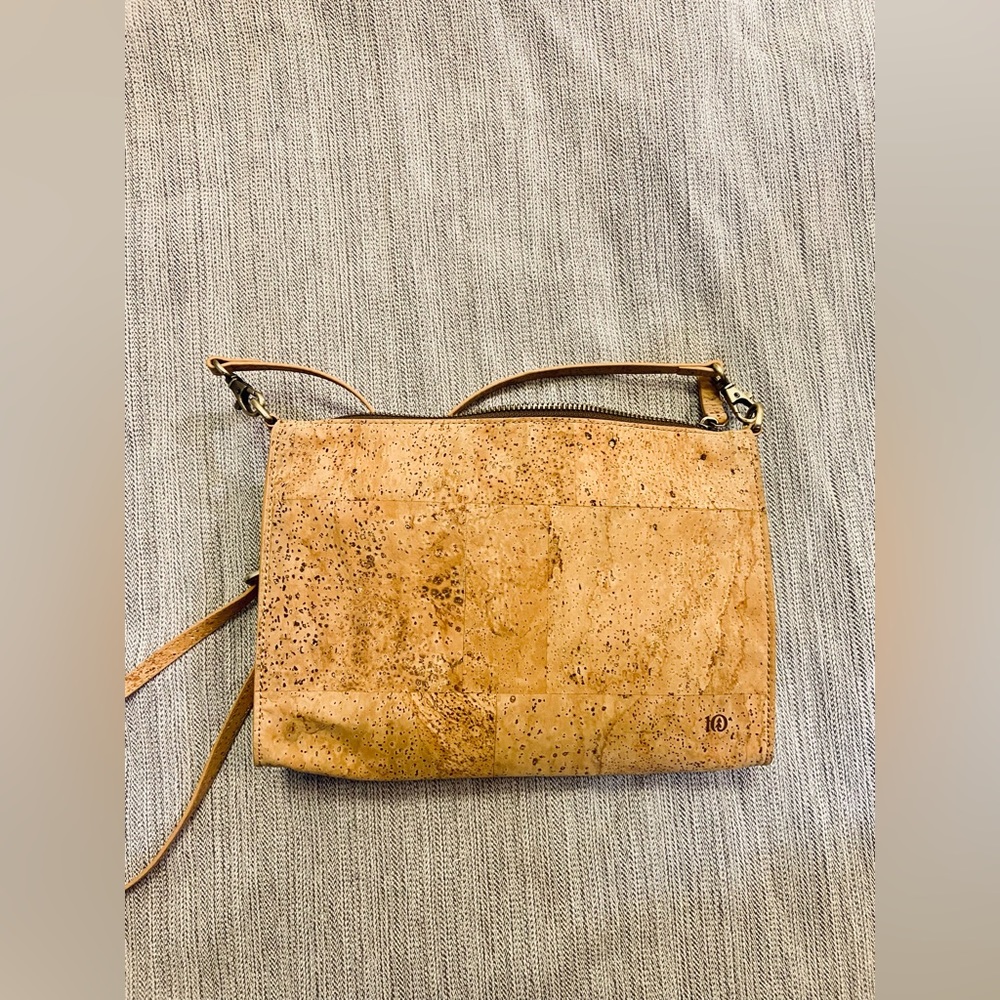 Cork Cross Body Bag- Ten Tree